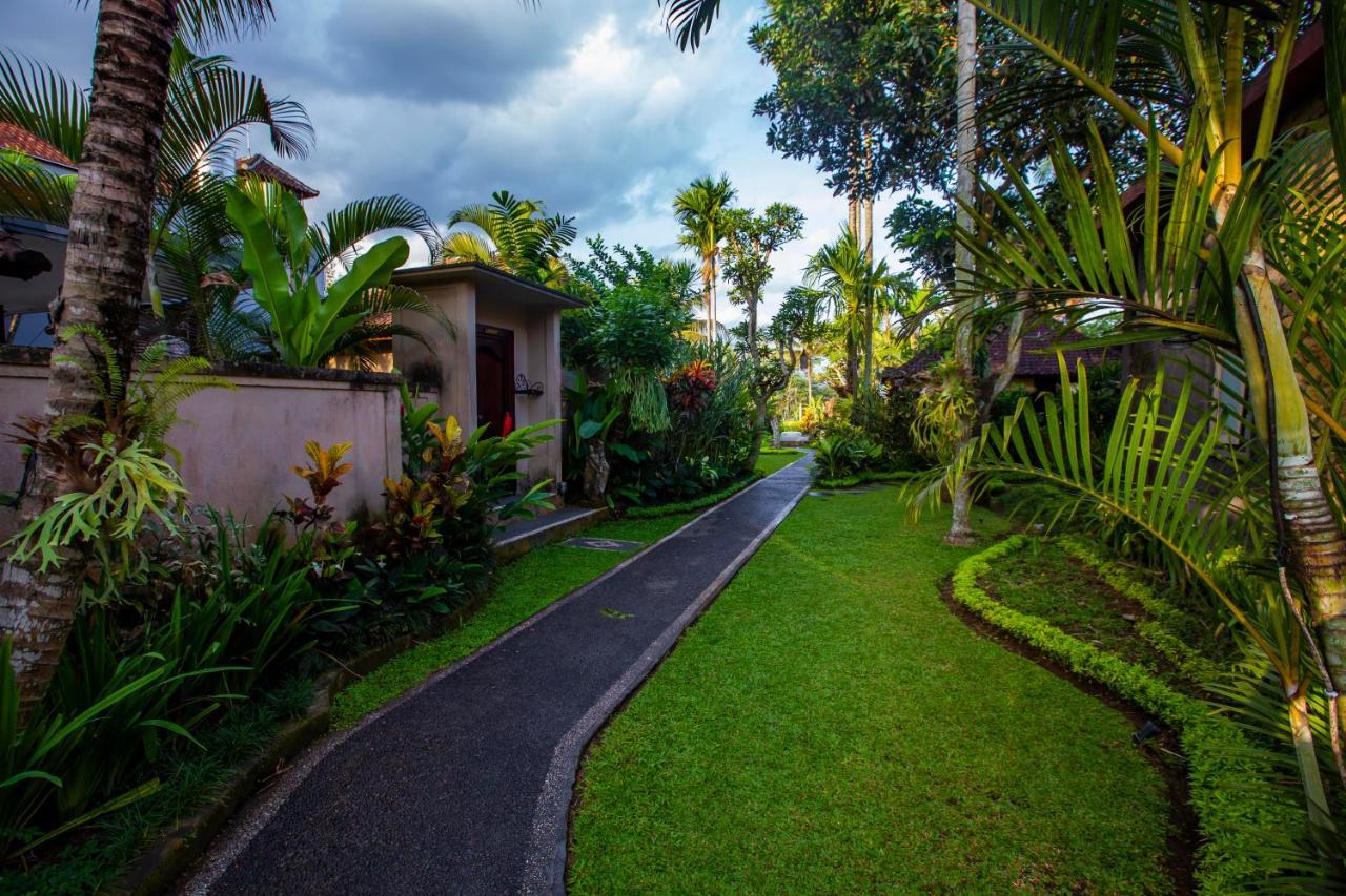 Villa Mandi Ubud Extérieur photo